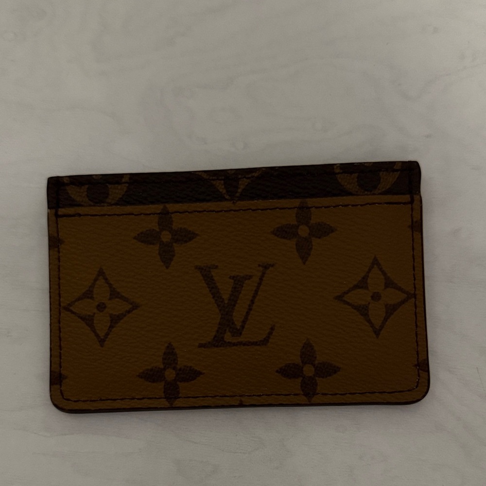 Louis Vuitton reversible card holder
